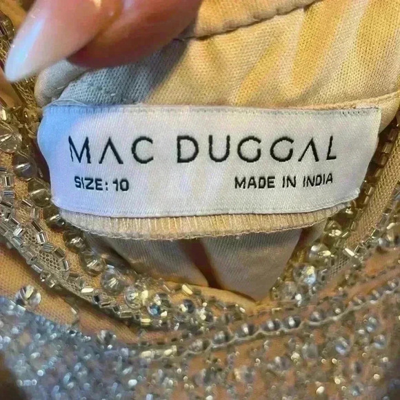 NWT Mac Duggal Size 10 Sleeveless Beaded Open Back Gown Nude Silver - Picture 10 of 14